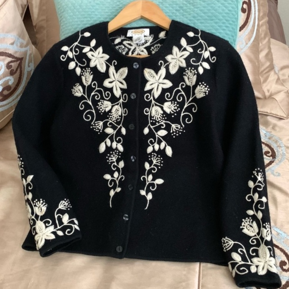Black Wool Embroidered Cardigan White Floral